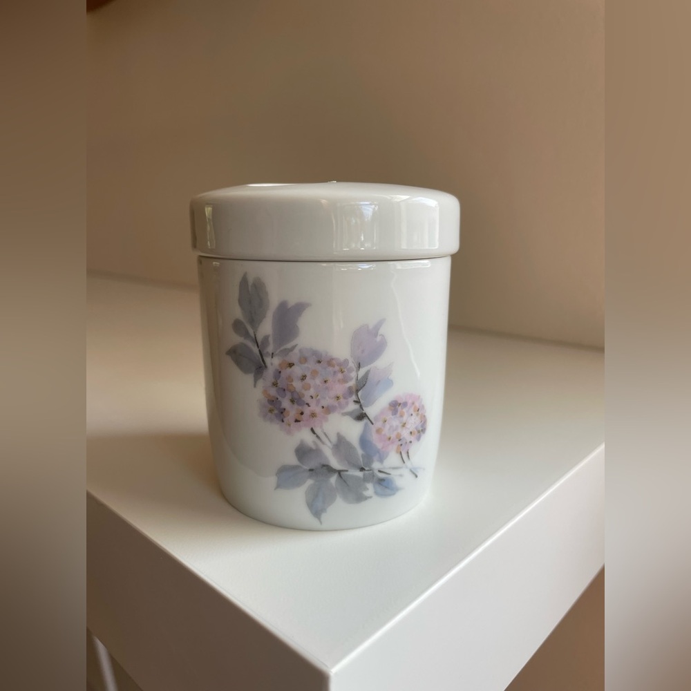Vintage Floral Liette Soap Dish and Toothbrush Set